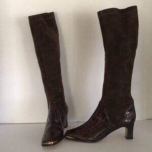 💥💥TIMOTHY HITSMAN 💥💥. CHOCOLATE SUEDE AND CROCODILE TALL SHAFT BOOTS